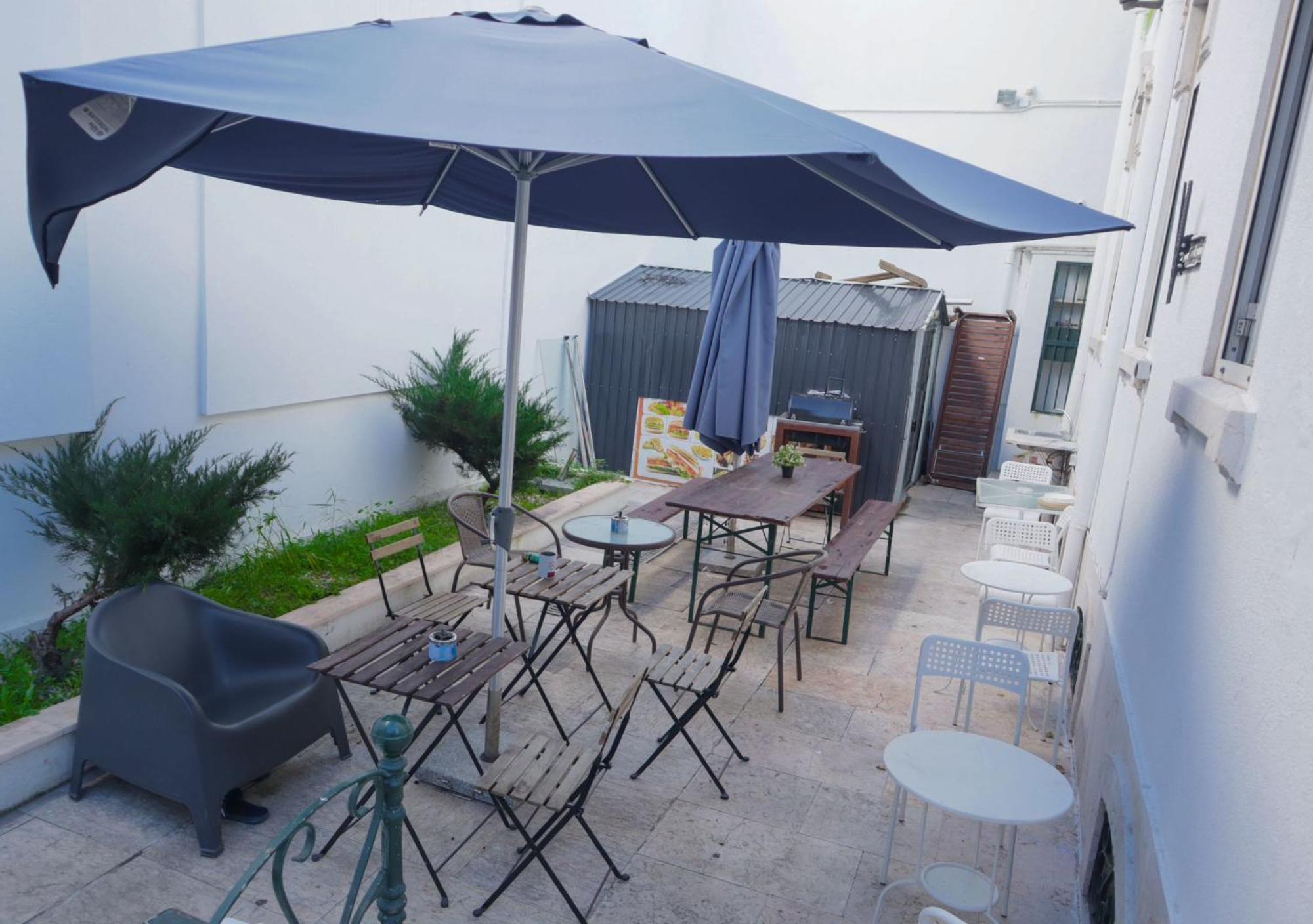 White House Lisbon Hostel Exterior photo