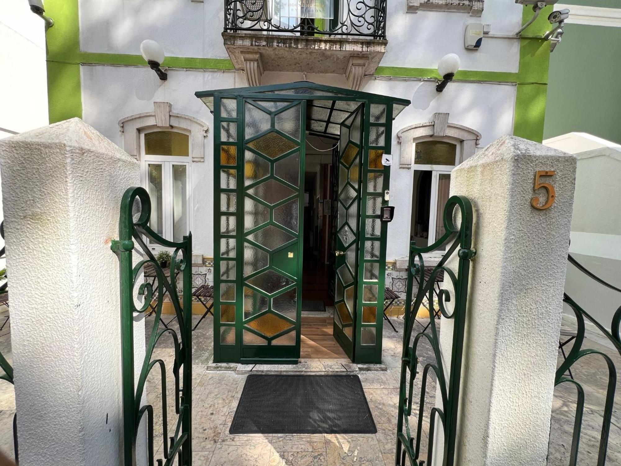 White House Lisbon Hostel Exterior photo